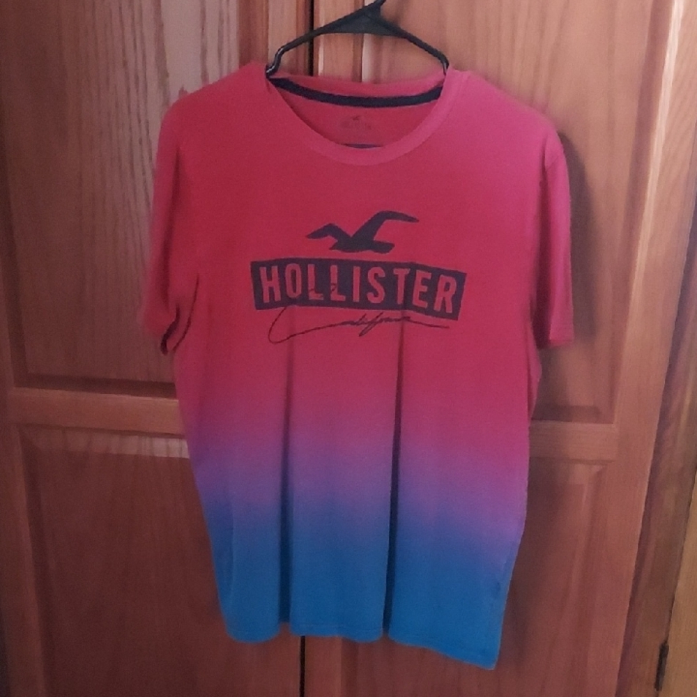 Hollister Red and Blue Ombre Tee